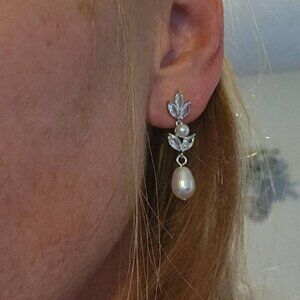 Bridal earrings *never worn